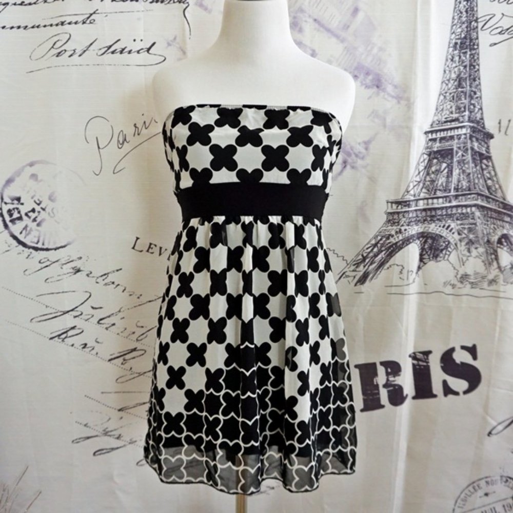 Black & Gray Babydoll Blouse Geometric Strapless Empire Waist - Size S